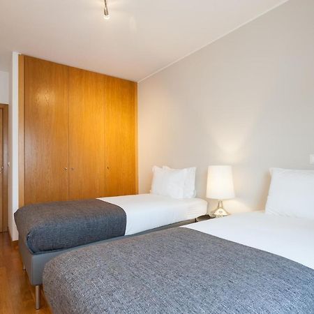 The Residences At Oriente II Lisboa Exterior foto